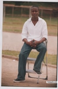  - click for next photo