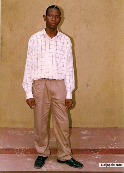  - click for next photo