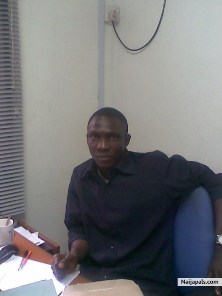 Me, at work! - click for next photo