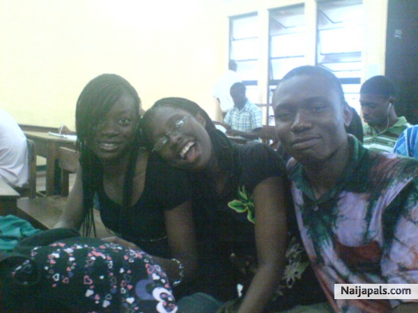 me and my class mates, Damilare and Gucci - click for next photo