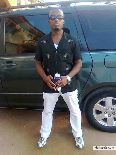 Able Minded Dupajay Shagamaga - click for next photo