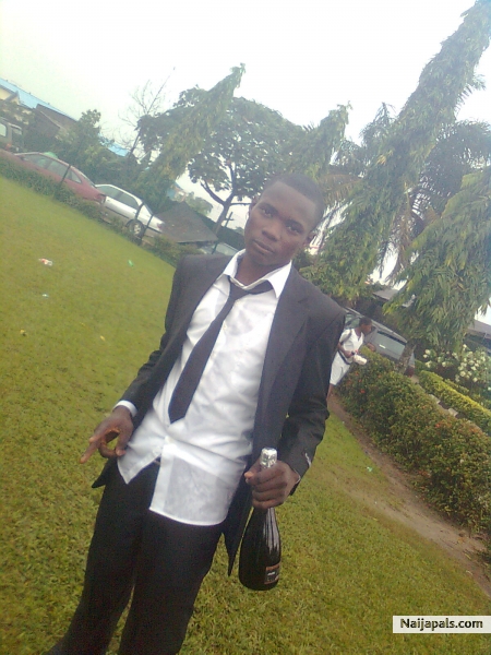 Lawal Olanrewaju - click for next photo