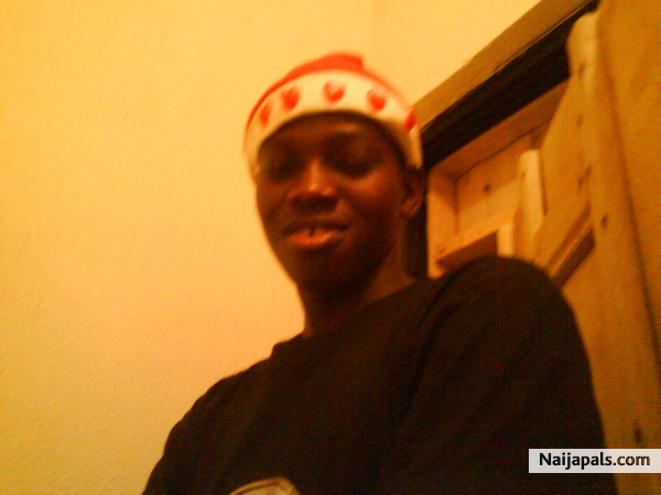  - click for next photo