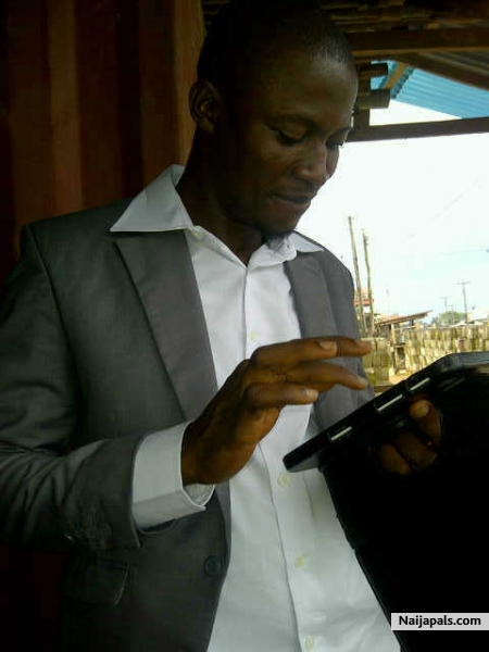  - click for next photo