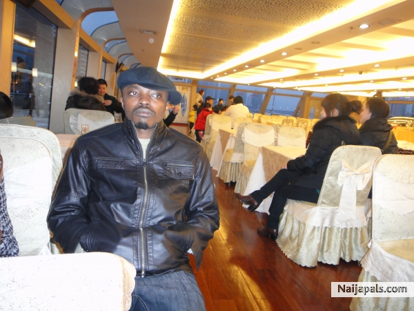 on a cruising boat - click for next photo