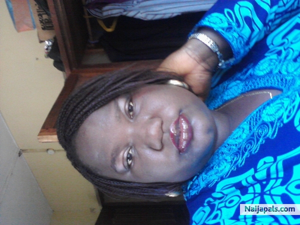 JST MEE................... - click for next photo