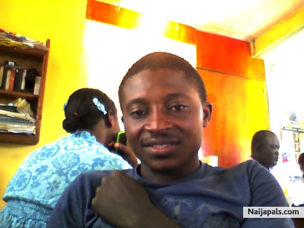 asiwaju - click for next photo