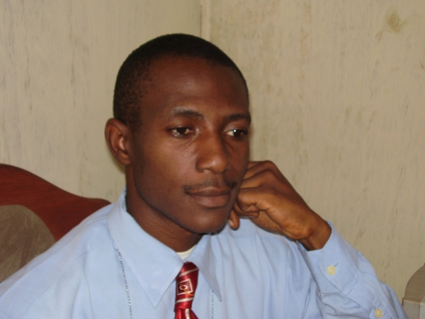 KELE AT WORK - click for next photo