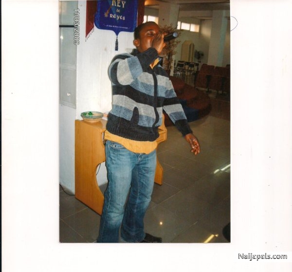  - click for next photo
