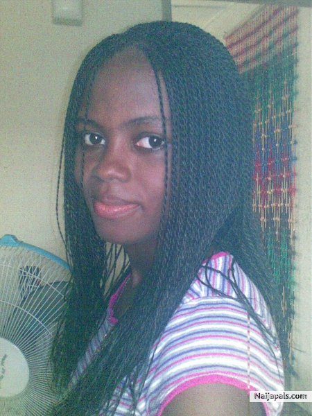 Pretty Babe - click for next photo