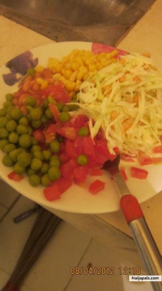 eat fresh... oh u think i can' t cook? no i can cook, don' t surprise i make this by myself. - click for next photo