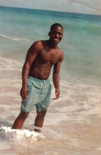 just me in da beach - click for next photo