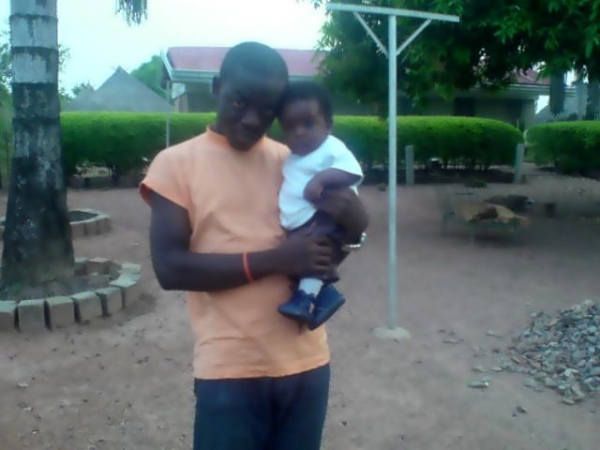  - click for next photo