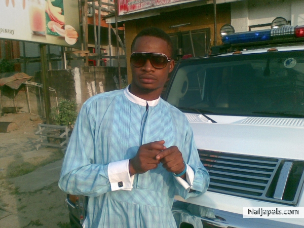  - click for next photo