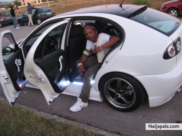 VIC.O - click for next photo