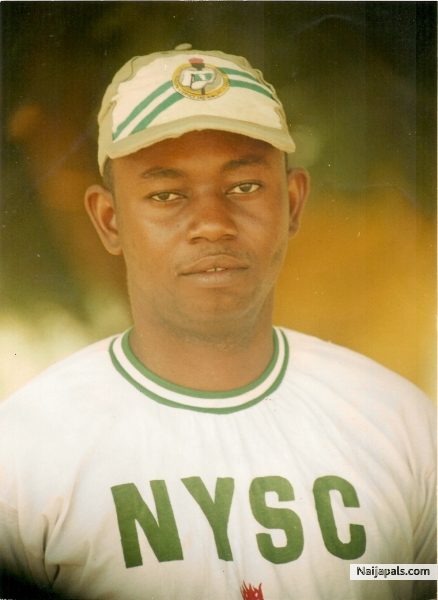 photos of leke fadumila - click for next photo