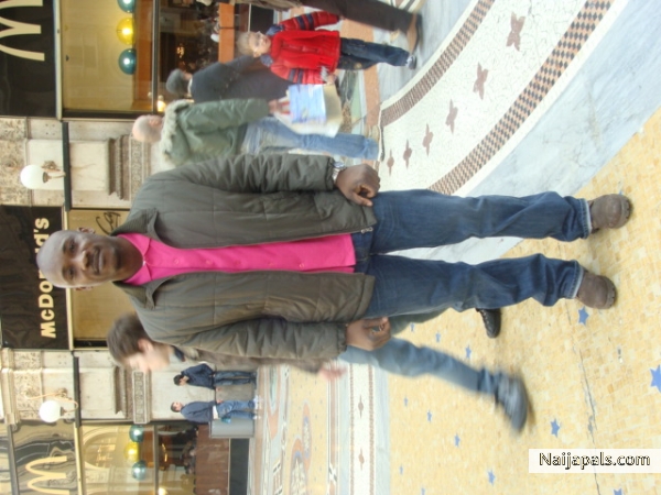  - click for next photo
