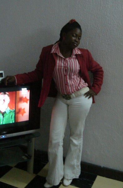  - click for next photo