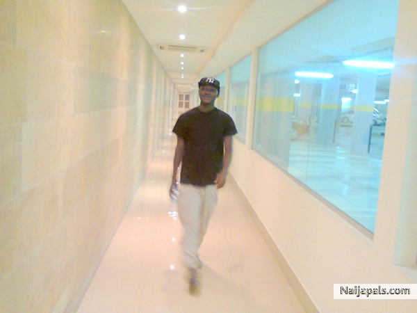  - click for next photo