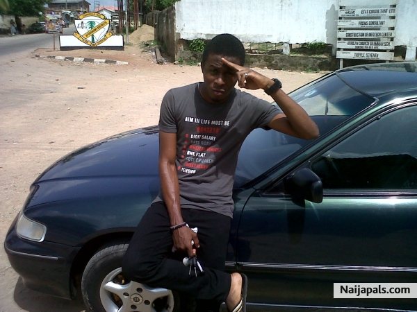  - click for next photo
