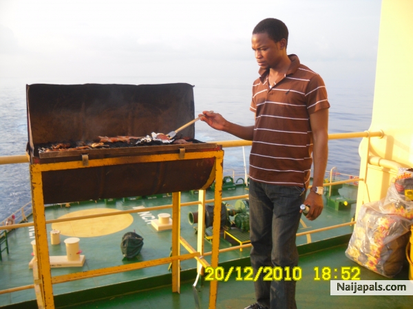 BARBEQUE' S @ THE NORTH ATLANTIC - click for next photo