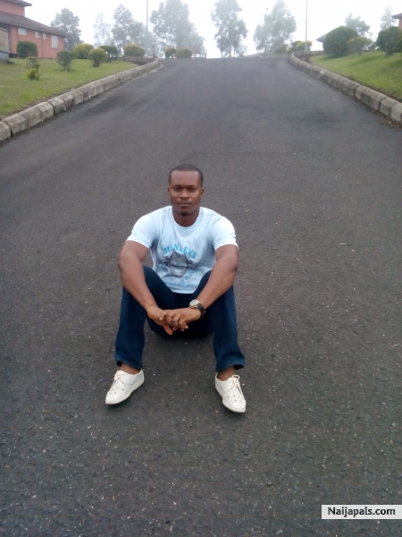 my humble self - click for next photo
