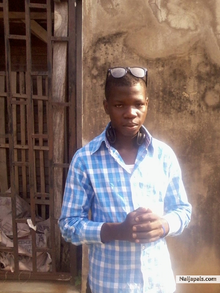 dat' s me - click for next photo