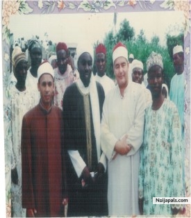  - click for next photo