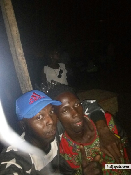 i catch me if yhu can @ shagamu chilling with my crew - click for next photo