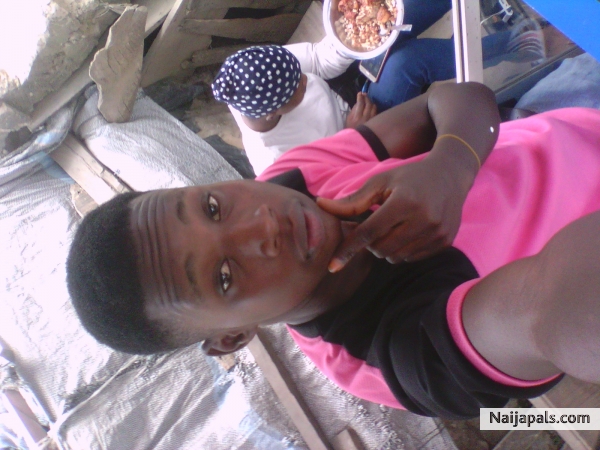  - click for next photo