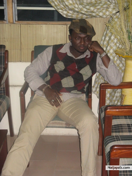  - click for next photo