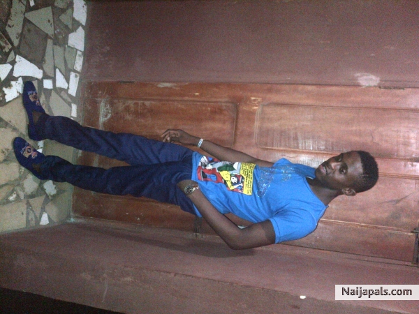  - click for next photo