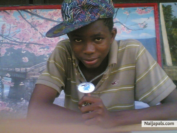  - click for next photo