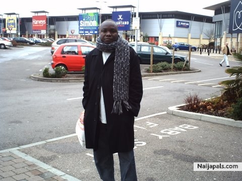 Shopping @ LAKESIDE, LONDON last Dec. - click for next photo