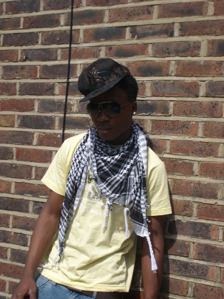  - click for next photo