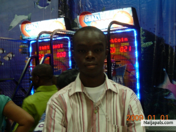La Casino - click for next photo