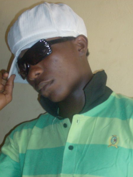  - click for next photo
