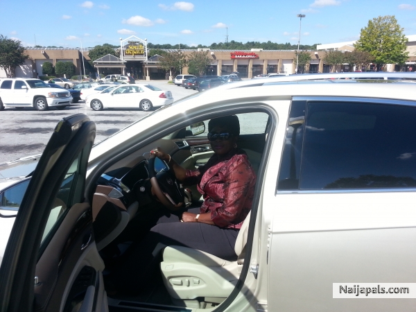 Out shoppin - click for next photo