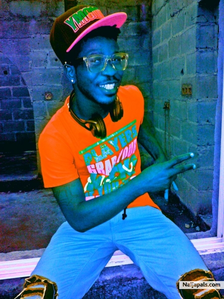  - click for next photo