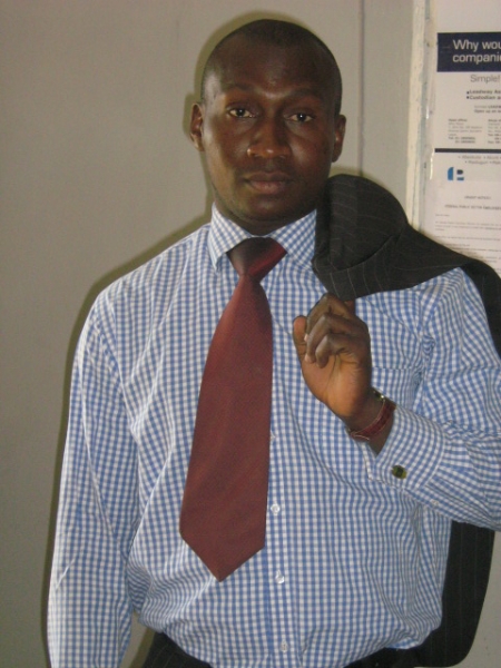  - click for next photo