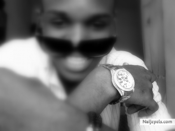  - click for next photo