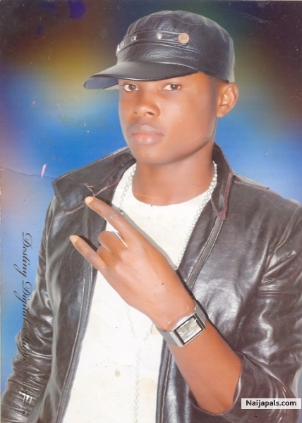 HEY GUYZ WATZ UP COME ON AND ROCK WITH THE YOUNG TALENTED AFRICANA MUSICIAN FROM NIGERIA. - click for next photo