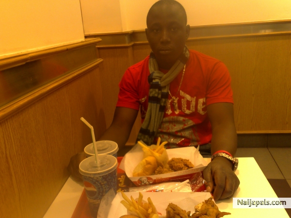  - click for next photo
