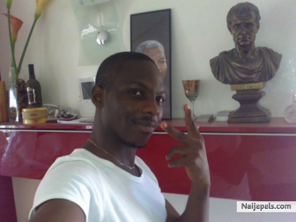  - click for next photo