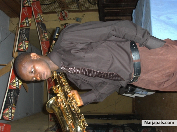 ecosax - click for next photo