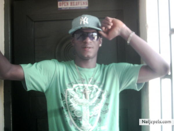 eazy - click for next photo