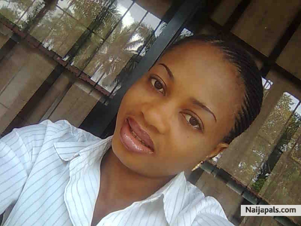 azoka babe is a virtous lady - click for next photo