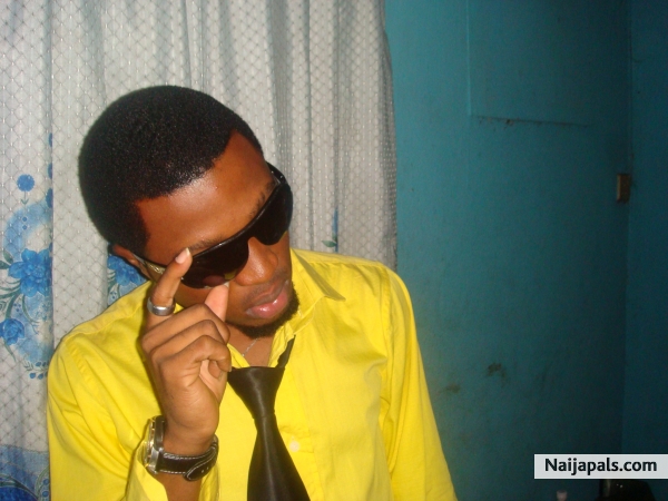 frankyluv - click for next photo