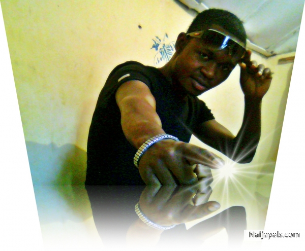  - click for next photo