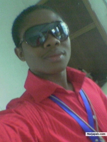 Nice Look Boy.... - click for next photo